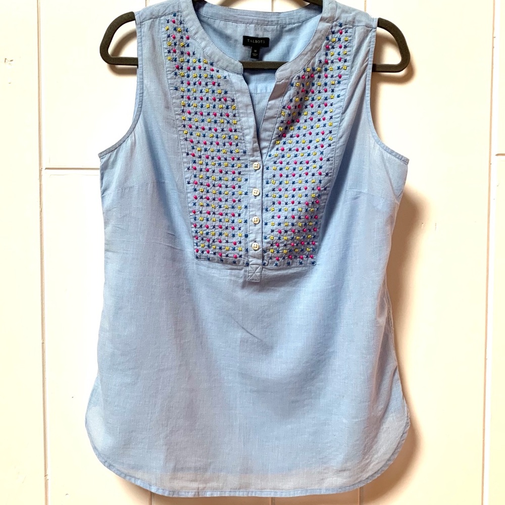 Sleeveless embroidered Talbots blouse